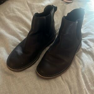 LL BEAN: Women's Stonington Chelsea Boots, Leather (EUC)